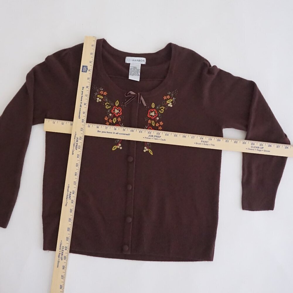 VTG Sag Harbor Brown Floral Embroidered Sequin Ribbon Button Knit Cardigan L - Picture 3 of 12